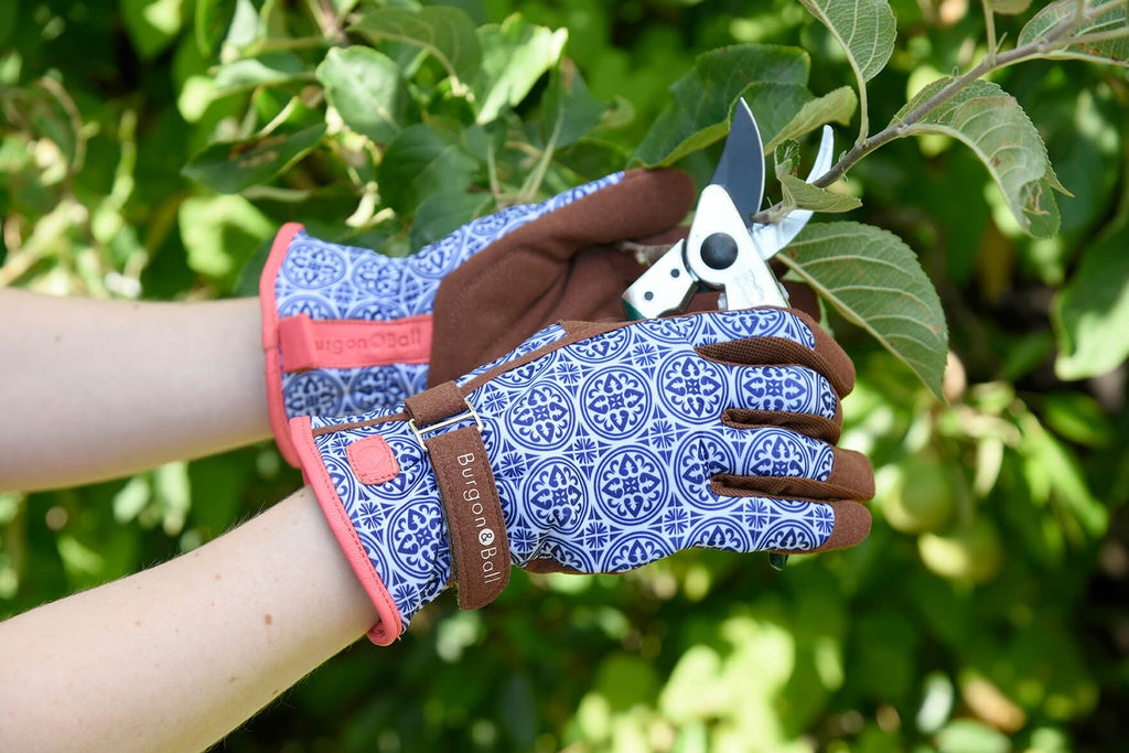 Love the Glove - Artisan