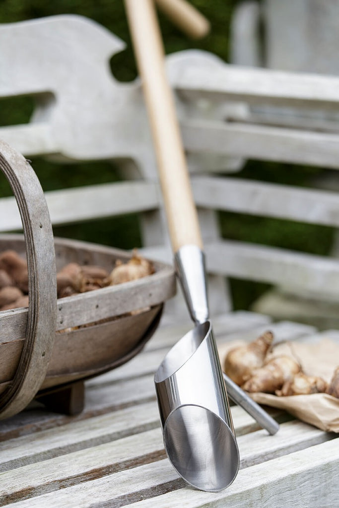 RHS Long Handled Bulb Planter