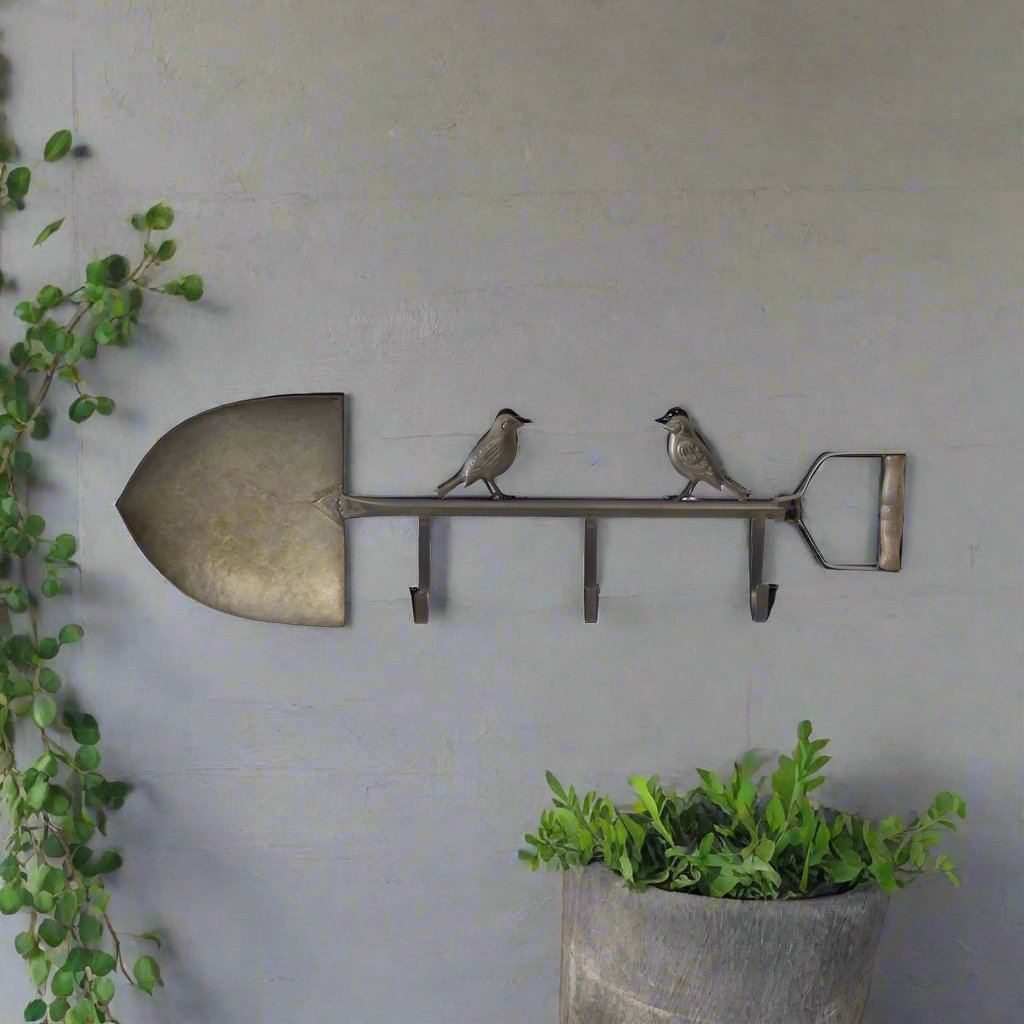 Willow & Silk Metal 67cm Spade & Bird 3 Wall Hooks Black